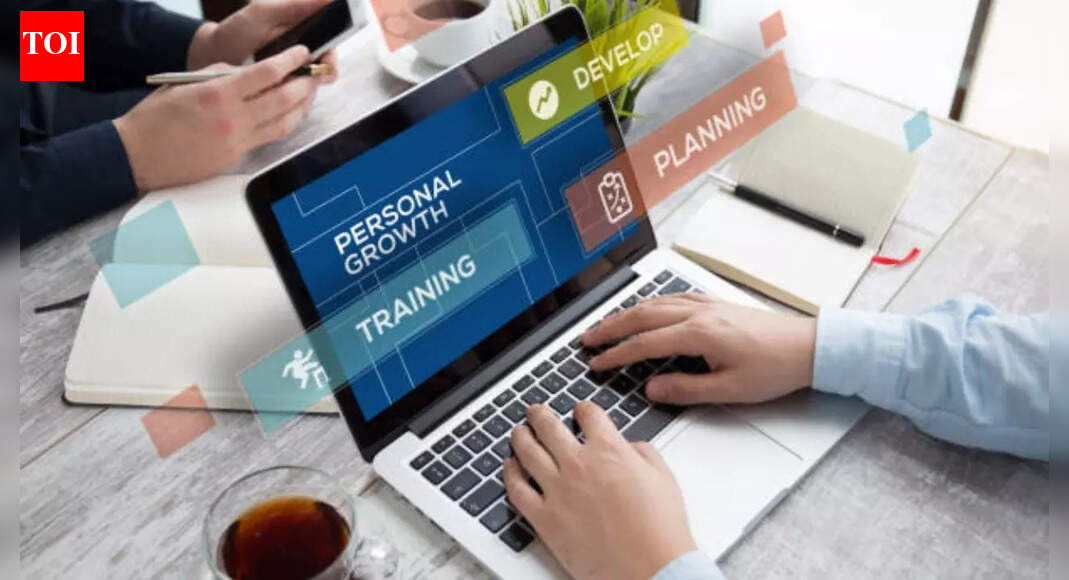 2026 में राशियों को व्यावसायिक सफलता मिलेगी