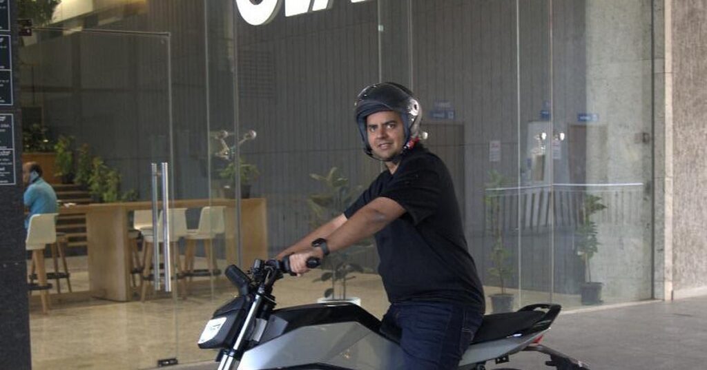 भाविश अग्रवाल ने ओला इलेक्ट्रिक के 142 करोड़ रुपये के और शेयर बेचे