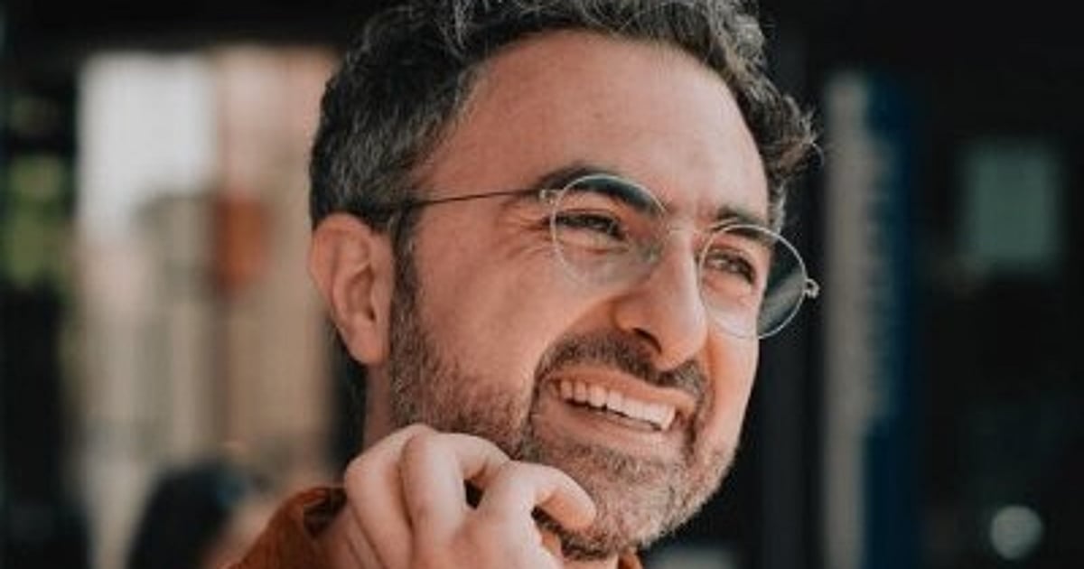 माइक्रोसॉफ्ट के एआई प्रमुख ने ‘सैकड़ों अरबों’ की लागत की चेतावनी दी है और मानव-केंद्रित मॉडल की वकालत की है