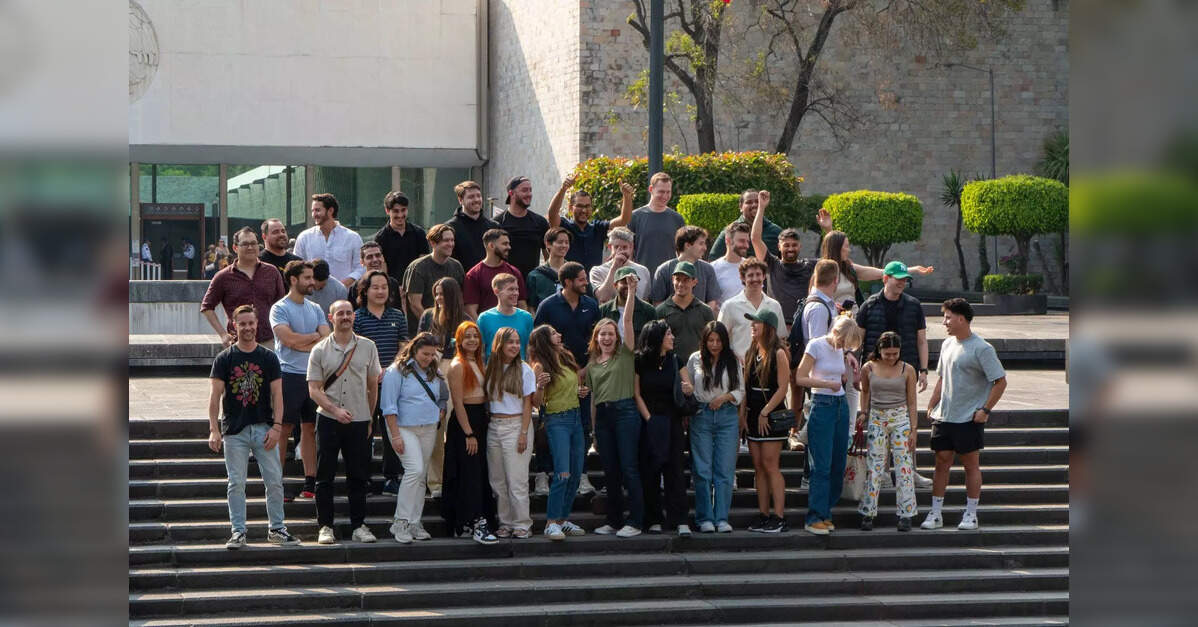 फ्लेक्स ने मिड-मार्केट बिजनेस ओनर्स को सशक्त बनाने के लिए सीरीज बी फंडिंग में 60 मिलियन डॉलर जुटाए, इकोनॉमिकटाइम्सबी2बी