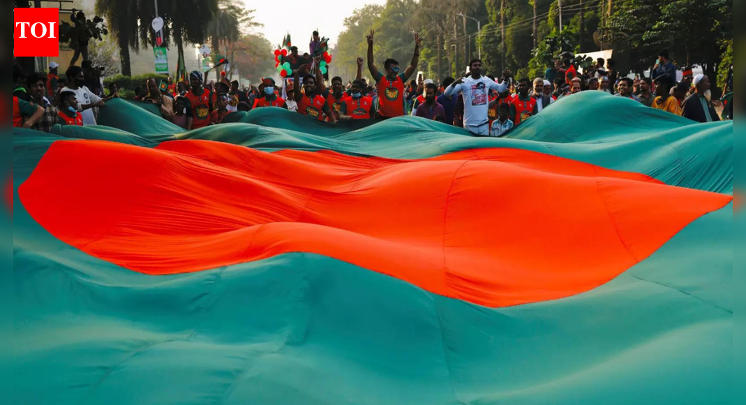 ‘खून का प्यासा माफिया’: बांग्लादेश में तीसरे हिंदू व्यक्ति को जलाए जाने के बाद परिवार ने सुनाई भयावहता; न्याय मांगो