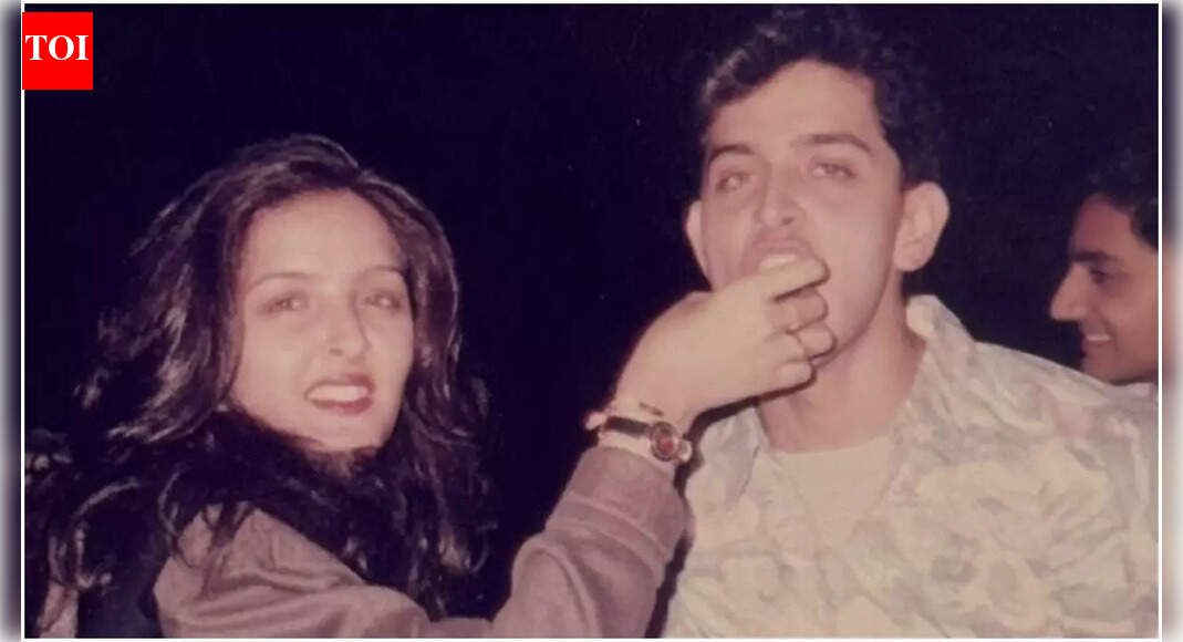 सुनैना रोशन की ऋतिक रोशन को जन्मदिन की भावभीनी श्रद्धांजलि; ‘माई डुग्गु, माई रॉक’ |