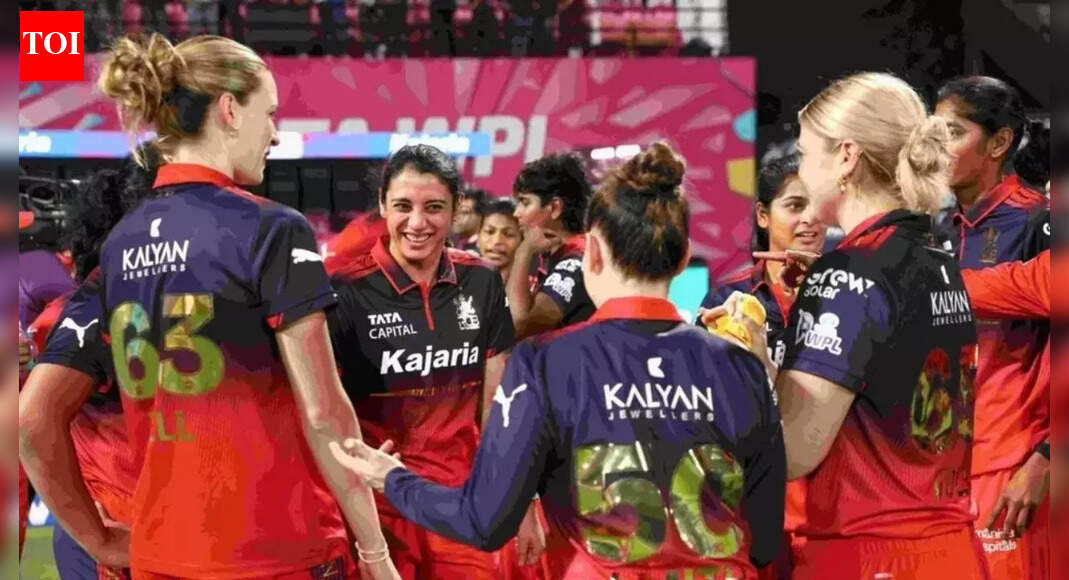 WPL 2026: स्मृति मंधाना की आरसीबी को लगा नया झटका; भारतीय ऑलराउंडर आने वाले हफ्तों के लिए बाहर | क्रिकेट समाचार