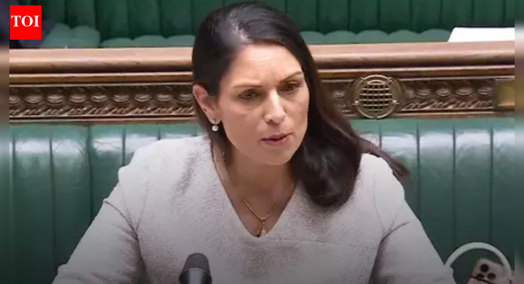 छाया मंत्री प्रीति पटेल ने बांग्लादेश में हिंदुओं की रक्षा के लिए ब्रिटेन से हस्तक्षेप का आह्वान किया | भारत समाचार