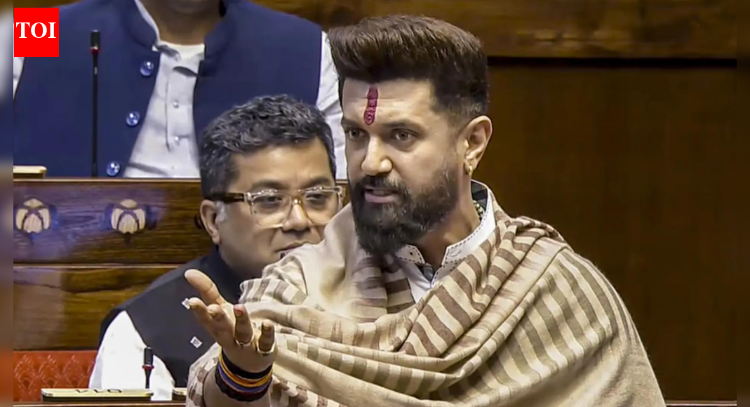 ‘भ्रामक कथा’: वीबी-जी रैम जी विरोध पर चिराग पासवान ने विपक्ष पर हमला किया, इसे बंगाल जीतने के लिए ‘मदद’ बताया | भारत समाचार