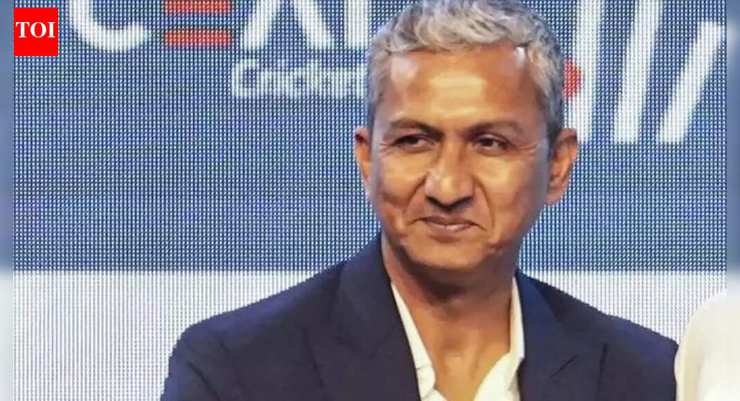 IND vs NZ: विवाद! संजय बांगड़ ने ऑन एयर हिंदी को बताया ‘भारत की राष्ट्रीय भाषा’, पहले वनडे के दौरान कड़ी प्रतिक्रिया का सामना करना पड़ा | क्रिकेट समाचार