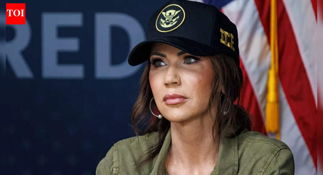 क्या MAGA क्रिस्टी नोएम को ‘चालू’ करता है? ट्रम्प के सहयोगी ICE शूटिंग के ‘अत्यधिक समस्याग्रस्त’ संचालन को लेकर चिंतित हैं