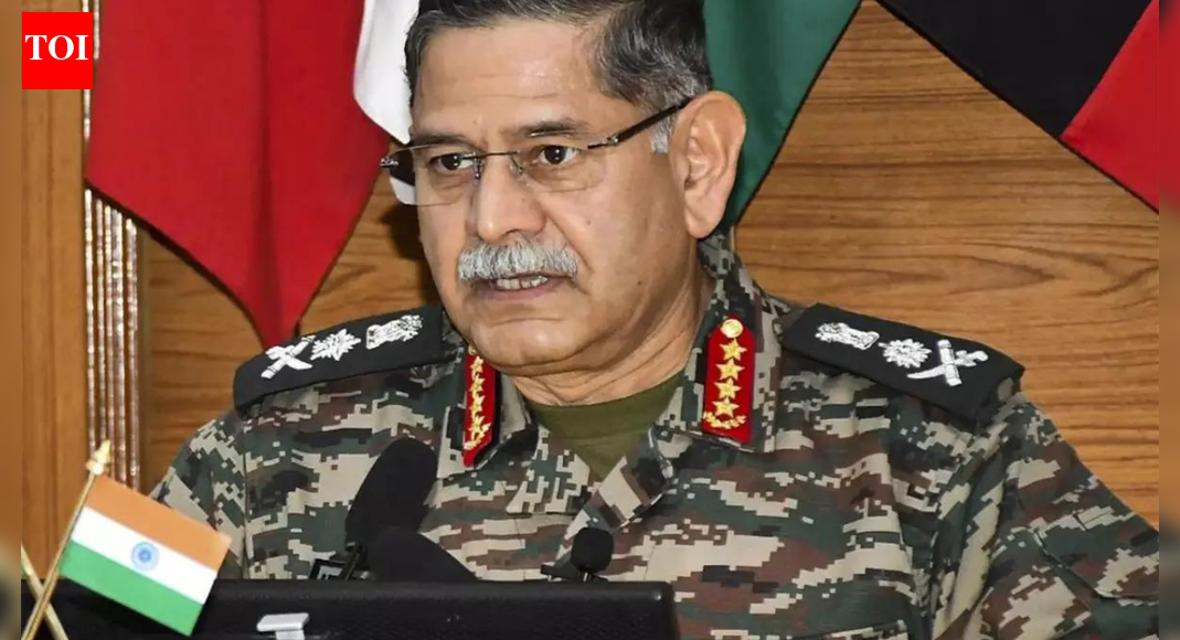 स्वदेशीकरण एक रणनीतिक आवश्यकता है: जनरल द्विवेदी | भारत समाचार