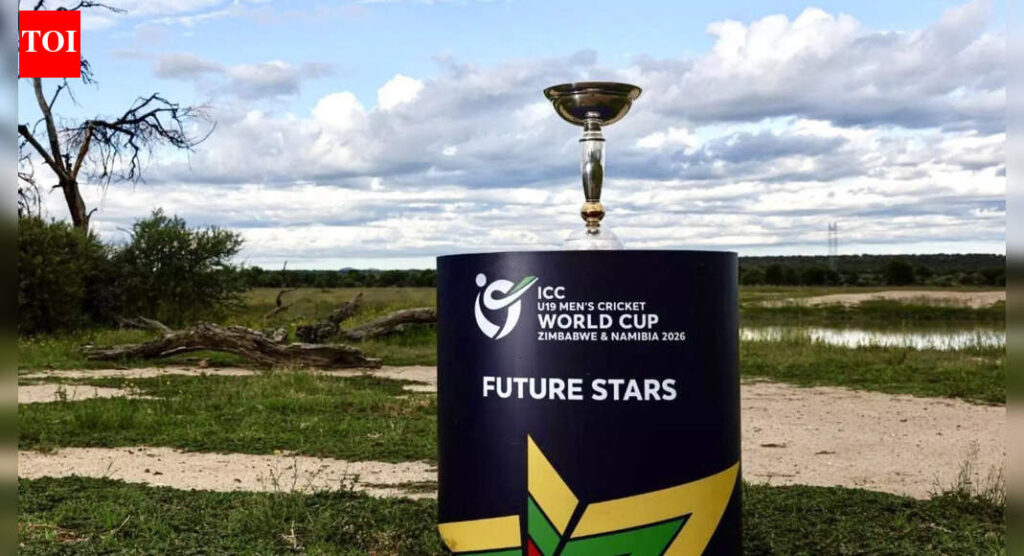 आयरलैंड U19 18/0 4.0 ओवर में आयरलैंड U19 18/0 4.0 ओवर में