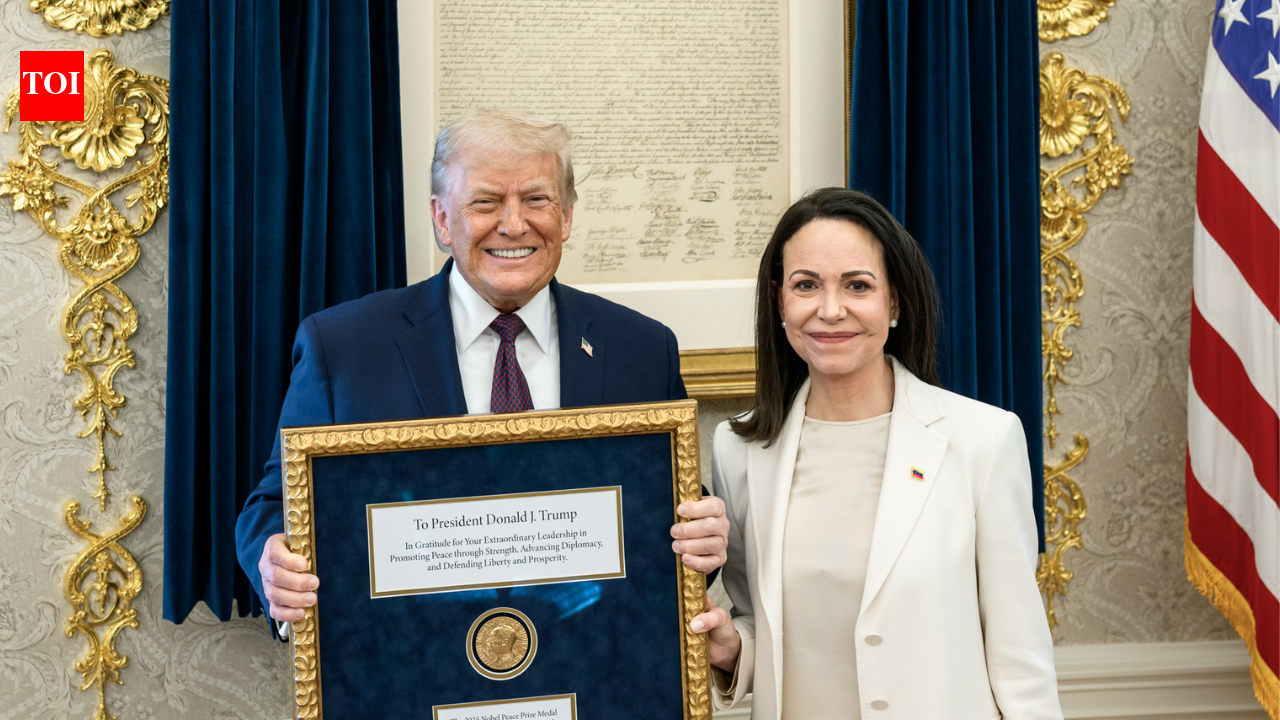 ‘आप किसी और का नोबेल पुरस्कार क्यों चाहेंगे?’ मचाडो के प्रस्ताव को स्वीकार करने के कारण ट्रम्प जल गए। वह उत्तर देता है