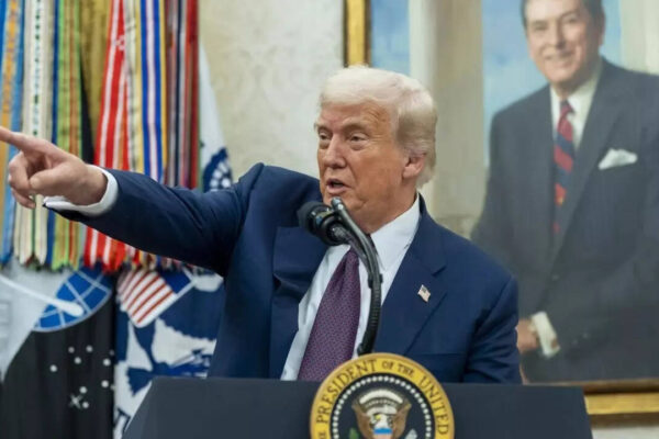 ‘नए नेतृत्व की तलाश करने का समय’: ट्रम्प ने ‘बीमार’ खामेनेई शासन को समाप्त करने का आह्वान किया। क्या राष्ट्रपति ईरान के ख़िलाफ़ अपनी धमकियाँ फिर से दोहरा रहे हैं?