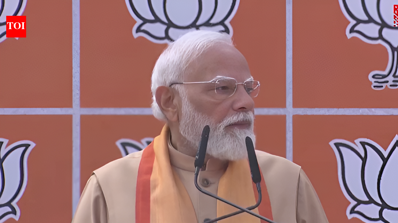 ‘नितिन नबीन मेरे बॉस हैं’: पीएम ने बीजेपी के ‘मिलेनियल’ बॉस को बधाई दी; खुद को “पार्टी कार्यकर्ता” कहते हैं | भारत समाचार