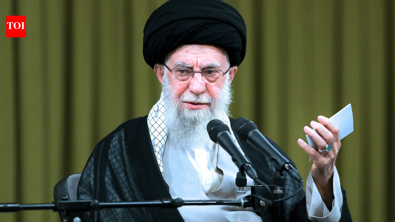 ‘हम आपकी दुनिया में आग लगा देंगे’: ट्रंप को ईरान की बड़ी धमकी; खमेनेई के प्रति आक्रामकता के खिलाफ चेतावनी दी