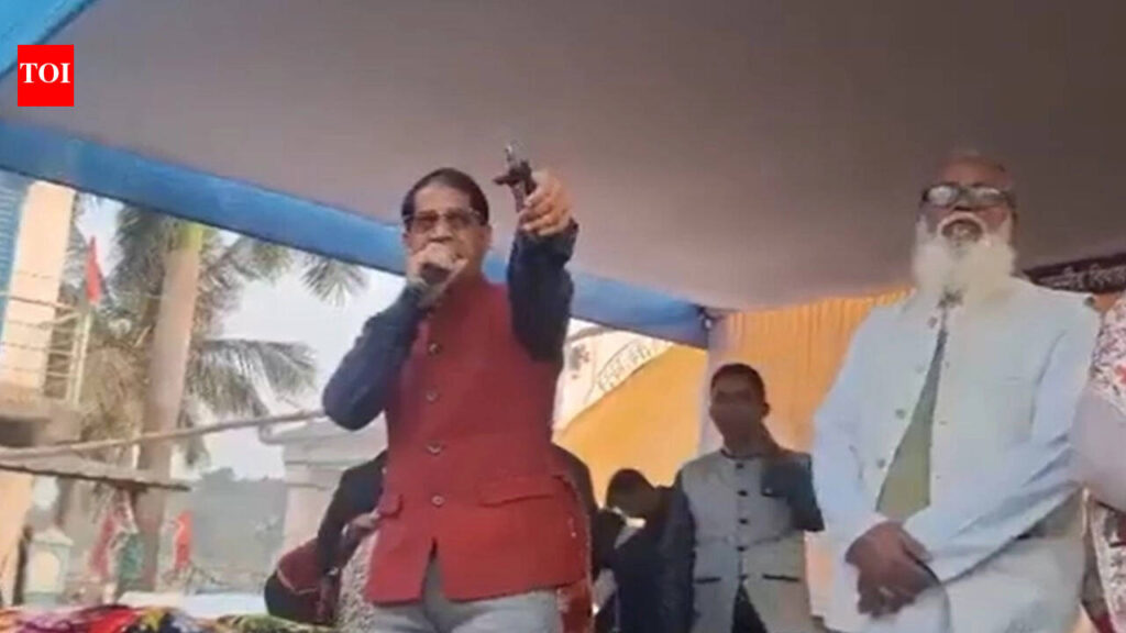 ‘यह आपको परेशान करेगा’: टीएमसी के मनिरुल इस्लाम ने एसआईआर पर चुनाव आयोग को धमकाया; ‘सबक सिखाने’ की धमकी दी | भारत समाचार ‘यह आपको परेशान करेगा’: टीएमसी के मनिरुल इस्लाम ने एसआईआर पर चुनाव आयोग को धमकाया; ‘सबक सिखाने’ की धमकी दी | भारत समाचार