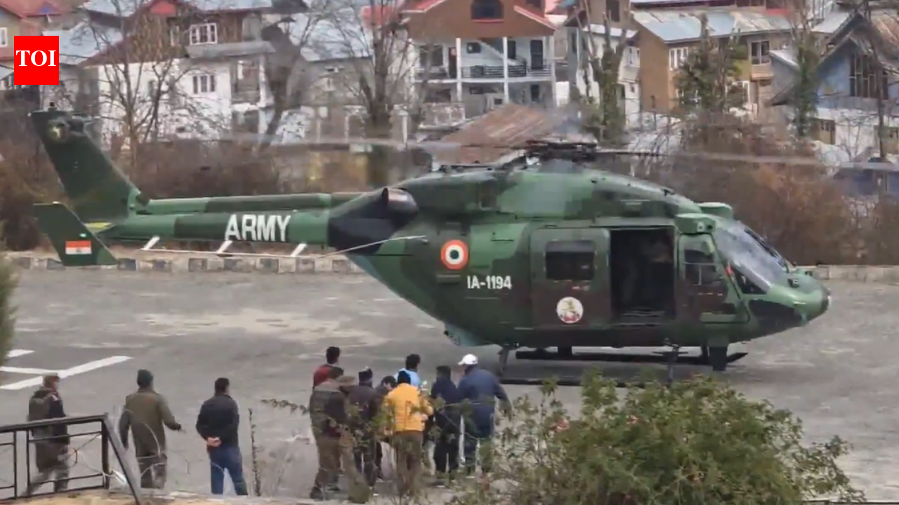 जम्मू-कश्मीर: सेना का वाहन 200 फुट गहरी खाई में गिरा; 10 लोगों की मौत | भारत समाचार