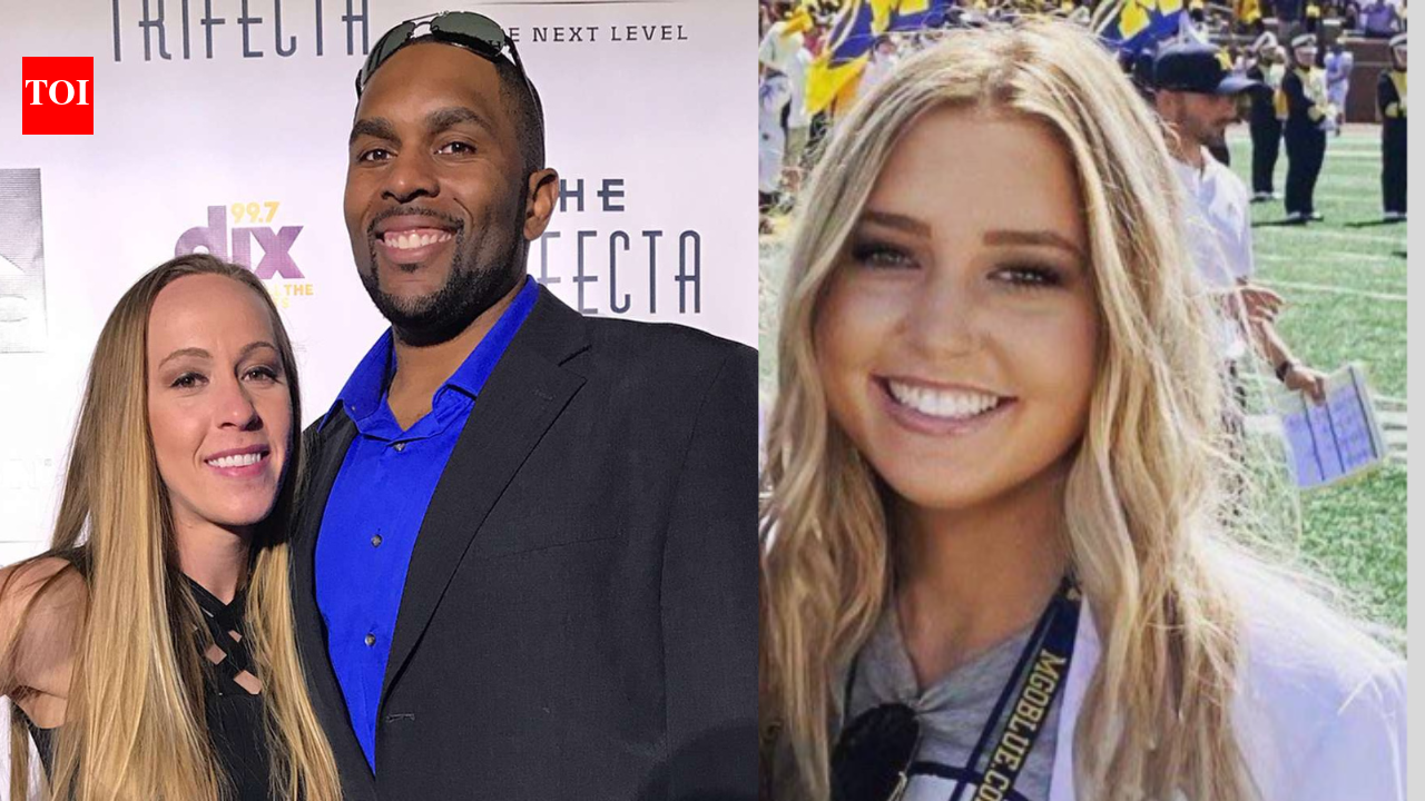 शेरोन मूर की पत्नी, केली मूर, अदालती कार्यवाही और प्रेम घोटाले के बीच अपनी शादी के बारे में अंतिम निर्णय लेती है | एनएफएल न्यूज़