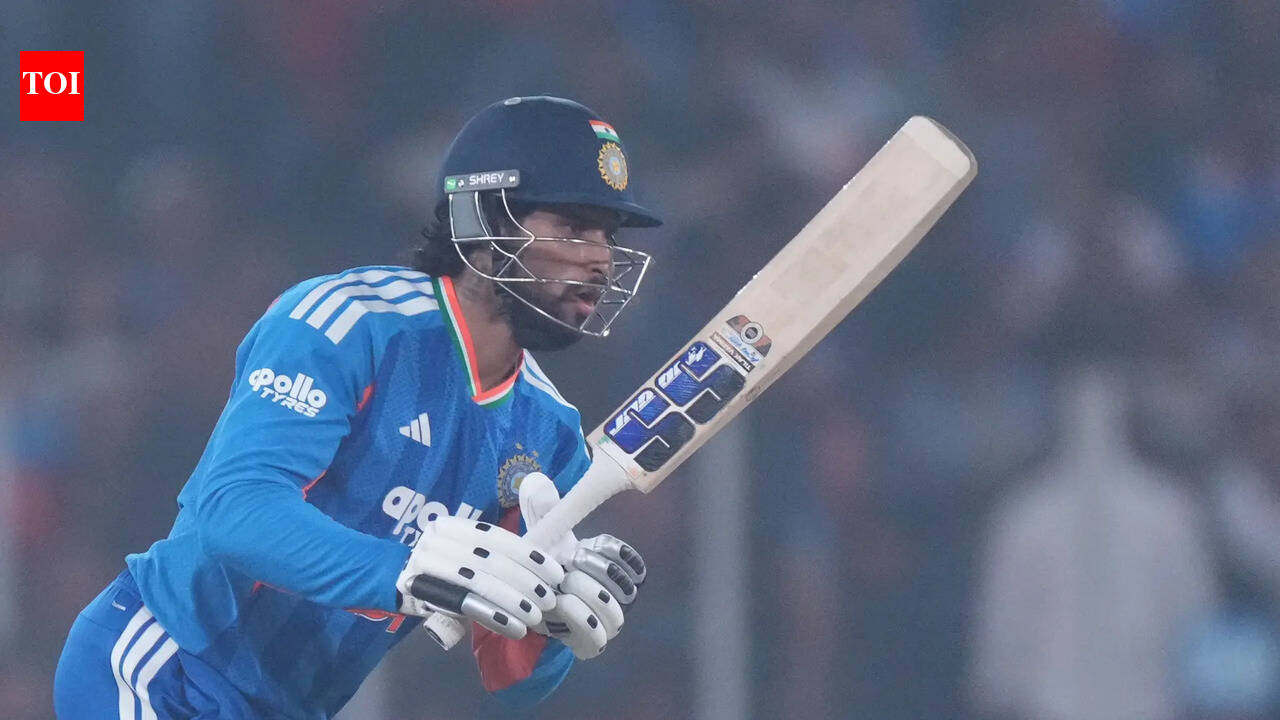 तिलक वर्मा की वापसी में देरी के कारण श्रेयस अय्यर भारत की T20I टीम के साथ बने रहेंगे | क्रिकेट समाचार