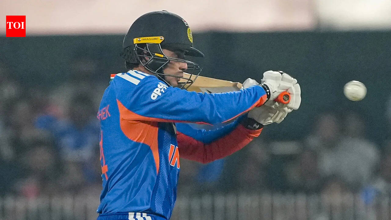 ‘क्या हिंदुस्तान की गेम चेंजर नहीं है?’: क्यों भारत के टी20 विश्व कप खिताब की रक्षा के लिए अभिषेक शर्मा की उतनी ही जरूरत है जितनी कि जसप्रीत बुमराह और हार्दिक पंड्या की | क्रिकेट समाचार