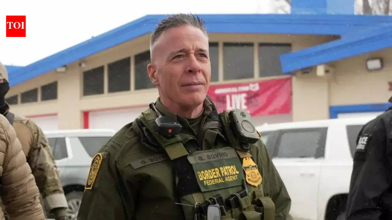 प्रीटी गोलीबारी पर प्रतिक्रिया के बीच सीमा गश्ती कमांडर ग्रेगरी बोविनो को बर्खास्त कर दिया गया; क्रिस्टी नोएम का भी कहना है कि उन्हें ख़तरा है: रिपोर्ट