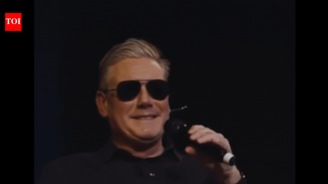 वीडियो: मैक्रॉन का मज़ाक उड़ाने के लिए कीर स्टार्मर ने ‘टॉप गन’ एविएटर्स के कपड़े पहने; फ्रांसीसी प्रधान मंत्री साथ खेलते हैं