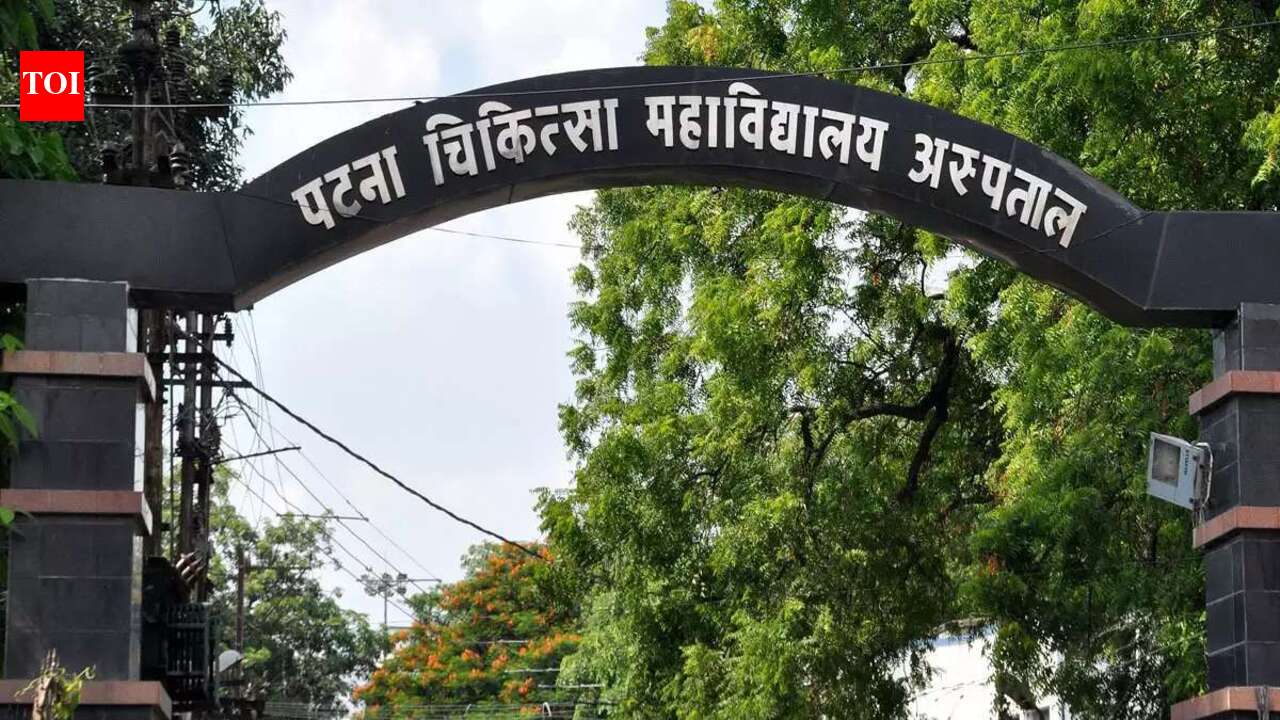 लंबित पीएमसीएच निर्माण कार्य में तेजी लाएं, प्रमंडलीय आयुक्त ने अधिकारियों से कहा | पटना समाचार