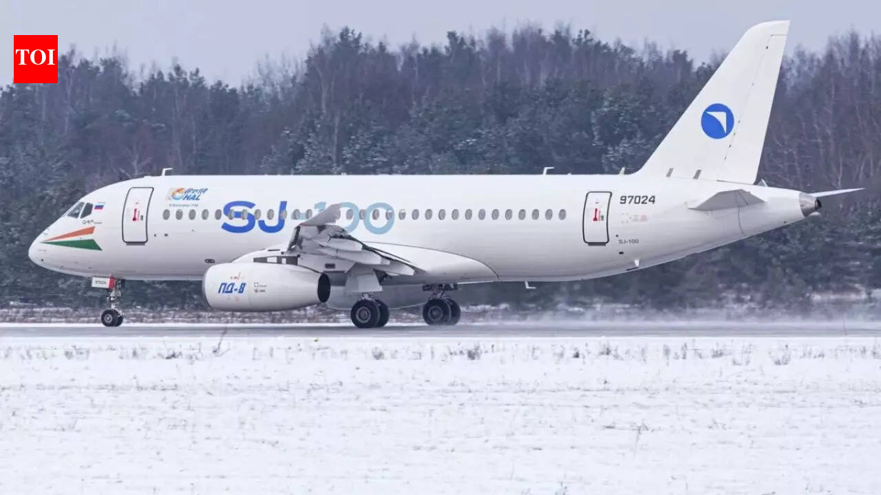 एचएएल और रूसी कंपनियां भारत में एसजे-100 विमान बनाने के लिए एकजुट हुईं