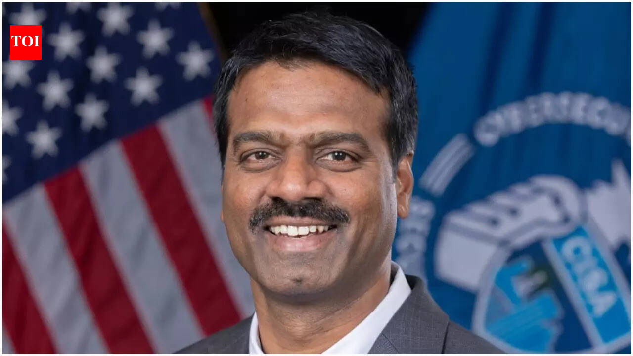 ‘केवल आधिकारिक उपयोग के लिए’: रिपोर्ट में कहा गया है कि भारतीय मूल के सीआईएसए के कार्यवाहक निदेशक ने संवेदनशील सरकारी फाइलों को सार्वजनिक चैटजीपीटी पर अपलोड किया