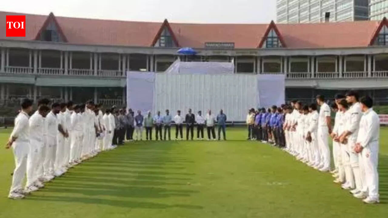 रणजी ट्रॉफी: प्रदूषण के कारण खेल बाधित, मुंबई बनाम दिल्ली मैच में खिलाड़ियों को मास्क पहनने को मजबूर होना पड़ा | क्रिकेट समाचार