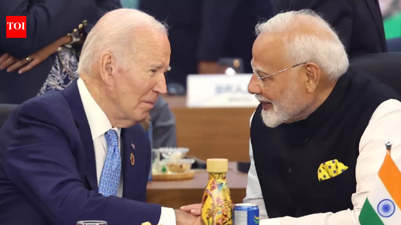 2024 में भारतीय अधिकारियों ने अपने अमेरिकी समकक्षों को क्या उपहार दिया: चांदी की ट्रेन, पश्मीना शॉल और बहुत कुछ | भारत समाचार