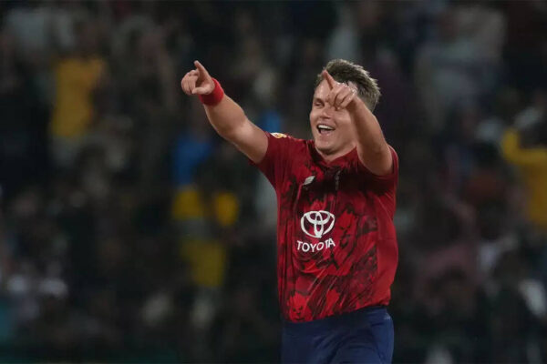 पहला टी20I: सैम कुरेन की हैट्रिक ने इंग्लैंड को श्रीलंका पर 11 रन से डीएलएस जीत दिलाई | क्रिकेट समाचार