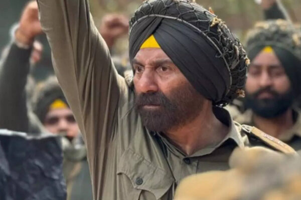 ‘बॉर्डर 2’ बॉक्स ऑफिस कलेक्शन: आठवां दिन: सनी देओल, वरुण धवन और अहान शेट्टी की फिल्म दुनिया भर में 350 करोड़ रुपये के आंकड़े की ओर बढ़ रही है |