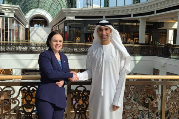 यूएई और स्कॉटलैंड बड़े निवेश समझौते पर पहुंचे: जब खाड़ी यूरोप से मिलेगी तो दोनों अर्थव्यवस्थाओं के लिए इसमें क्या होगा?