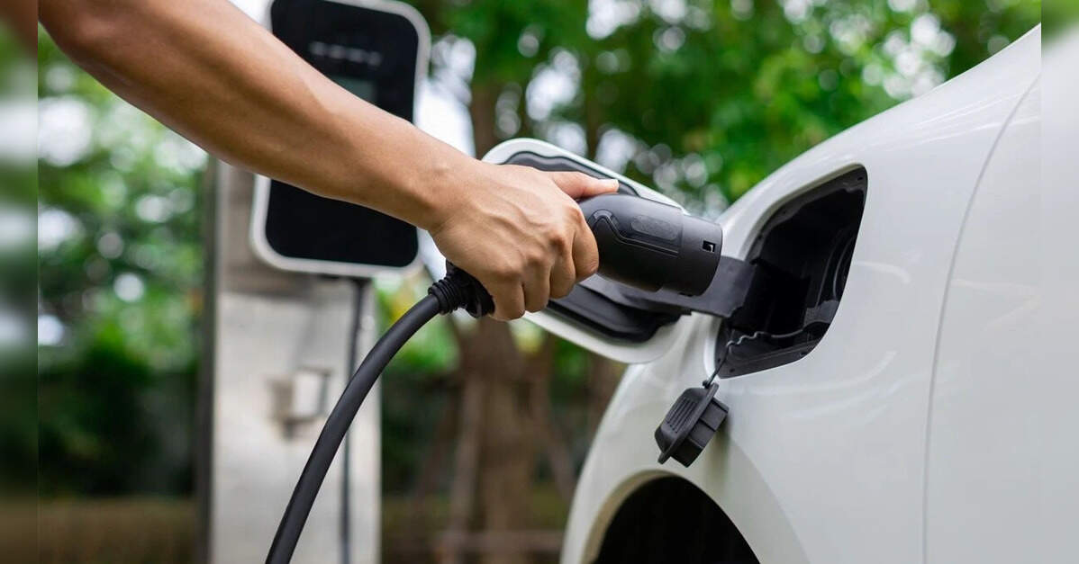 ईवोल्व डीप टेक इनक्यूबेशन प्रोग्राम लॉन्च करने के लिए केएसयूएम ने ट्रैस्ट रिसर्च पार्क के साथ साझेदारी की, इकोनॉमिकटाइम्सबी2बी