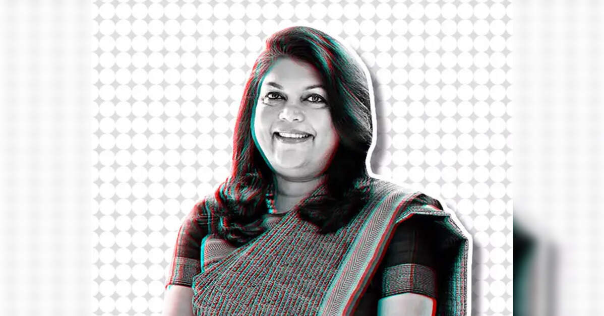 नायका ने बीस के दशक के मध्य में तीसरी तिमाही के राजस्व में वृद्धि देखी, फैशन व्यवसाय अभी भी सुंदरता से पीछे है, इकोनॉमिकटाइम्सबी2बी