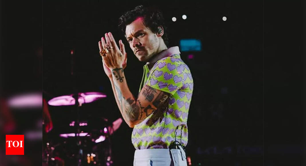 हैरी स्टाइल्स ने वन डायरेक्शन के बाद अपने भावनात्मक संघर्षों और एकल करियर के बारे में खुलकर बात की