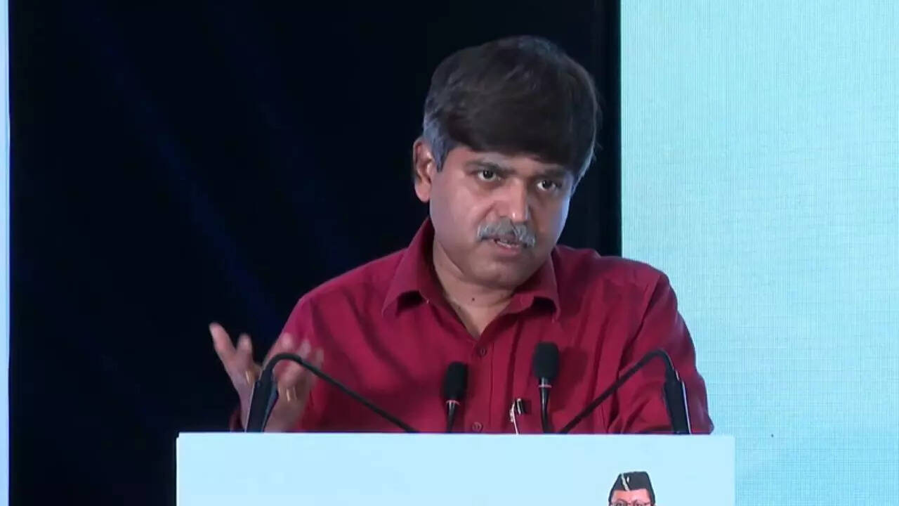 उत्तराखंड परिवर्तन संवाद 2026: डॉ. आर. मीनाक्षी सुंदरम ने 2047 लक्ष्य के लिए सुधार रोडमैप की रूपरेखा तैयार की