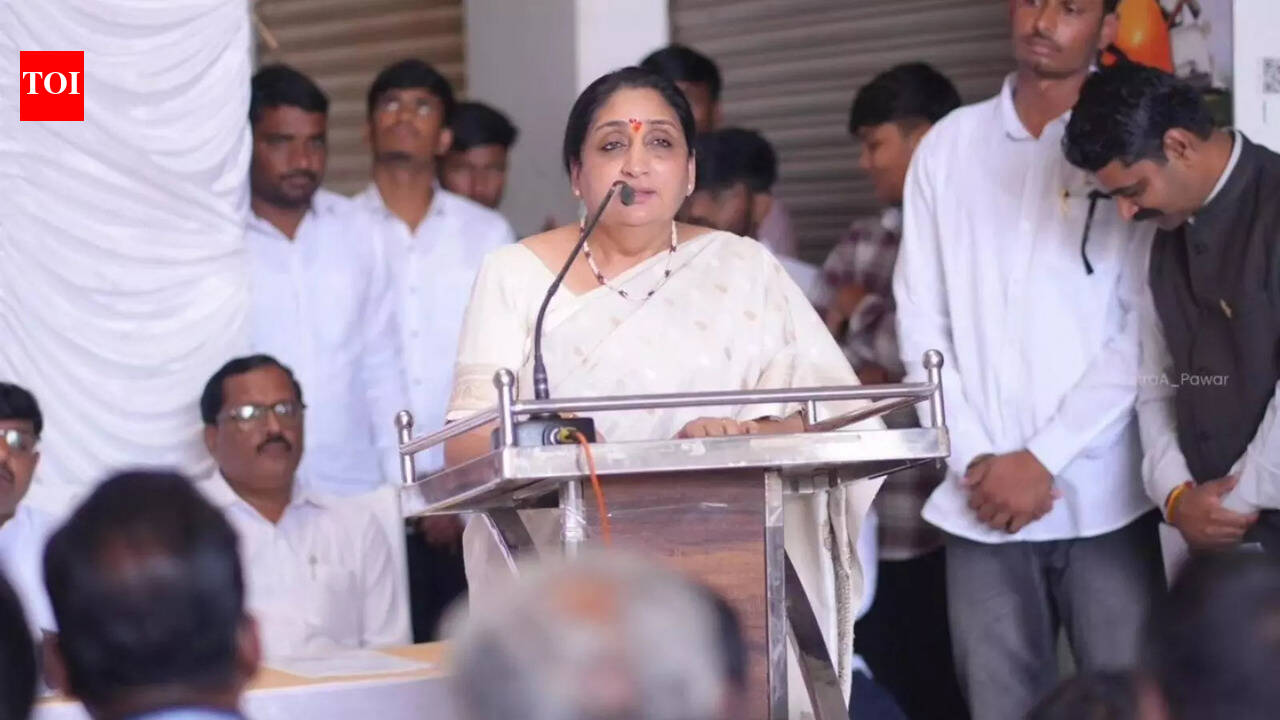 एनसीपी प्रमुख के रूप में सुनेत्रा का समर्थन करता है पवार परिवार | भारत समाचार