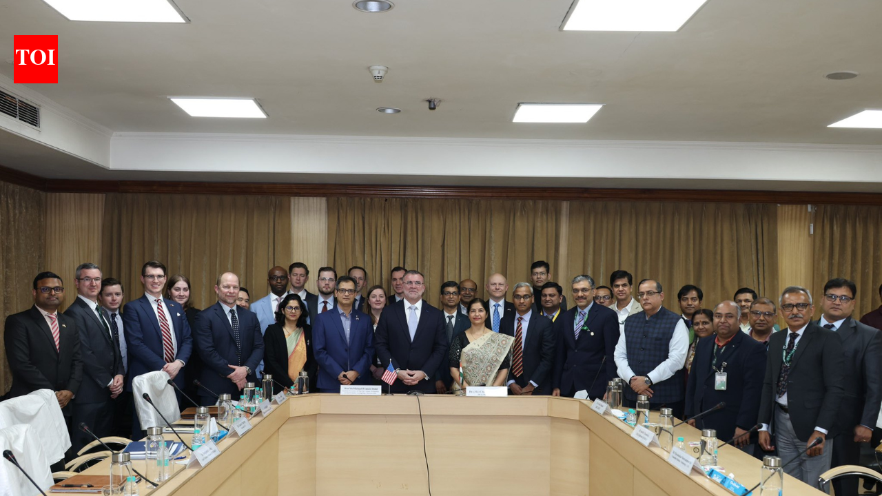 भारत और अमेरिका ने उभरती और महत्वपूर्ण रक्षा प्रौद्योगिकी पर सहयोग बढ़ाने के तरीकों पर चर्चा की | भारत समाचार