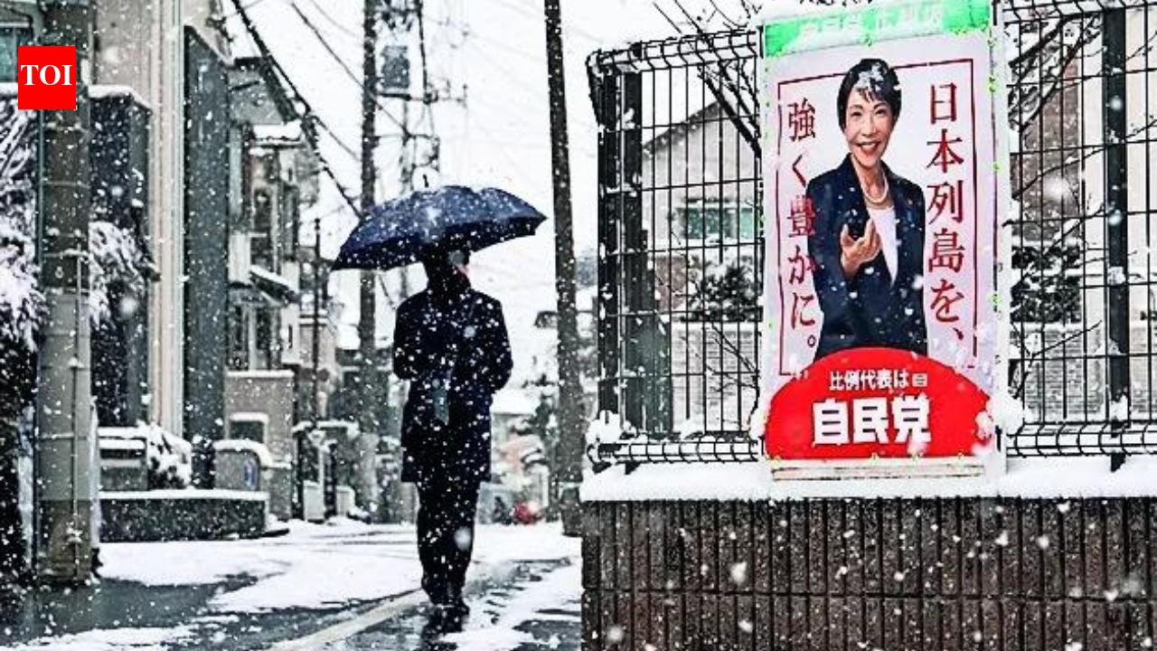 जापान के ताकाची ने भारी जीत हासिल की, कट्टरपंथी एजेंडे के लिए रास्ता साफ किया