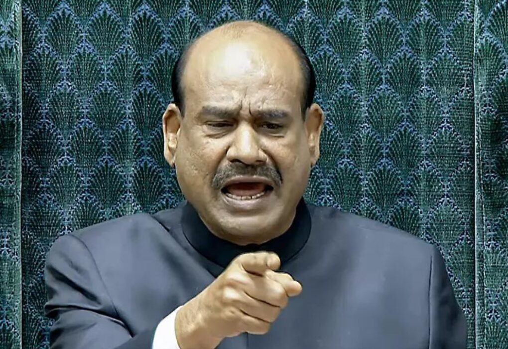 टीएमसी को छोड़कर विपक्ष ने राष्ट्रपति को हटाने के लिए नोटिस दाखिल किया | भारत समाचार