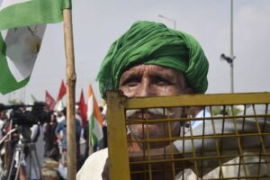 भारत बंद आज: कौन से सेक्टर होंगे प्रभावित और यूनियनें क्यों कर रही हैं विरोध | भारत समाचार