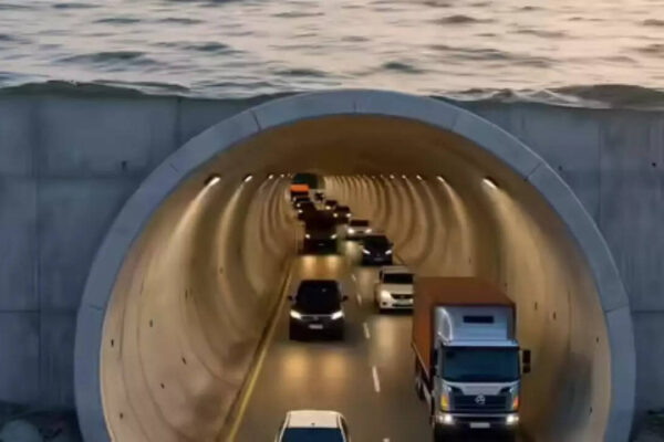 चुनाव से पहले कैबिनेट असम में ब्रह्मपुत्र के माध्यम से 19,000 करोड़ रुपये की सुरंग सहित 40,000 करोड़ रुपये से अधिक की बुनियादी ढांचा परियोजनाओं को मंजूरी दे सकती है | भारत समाचार