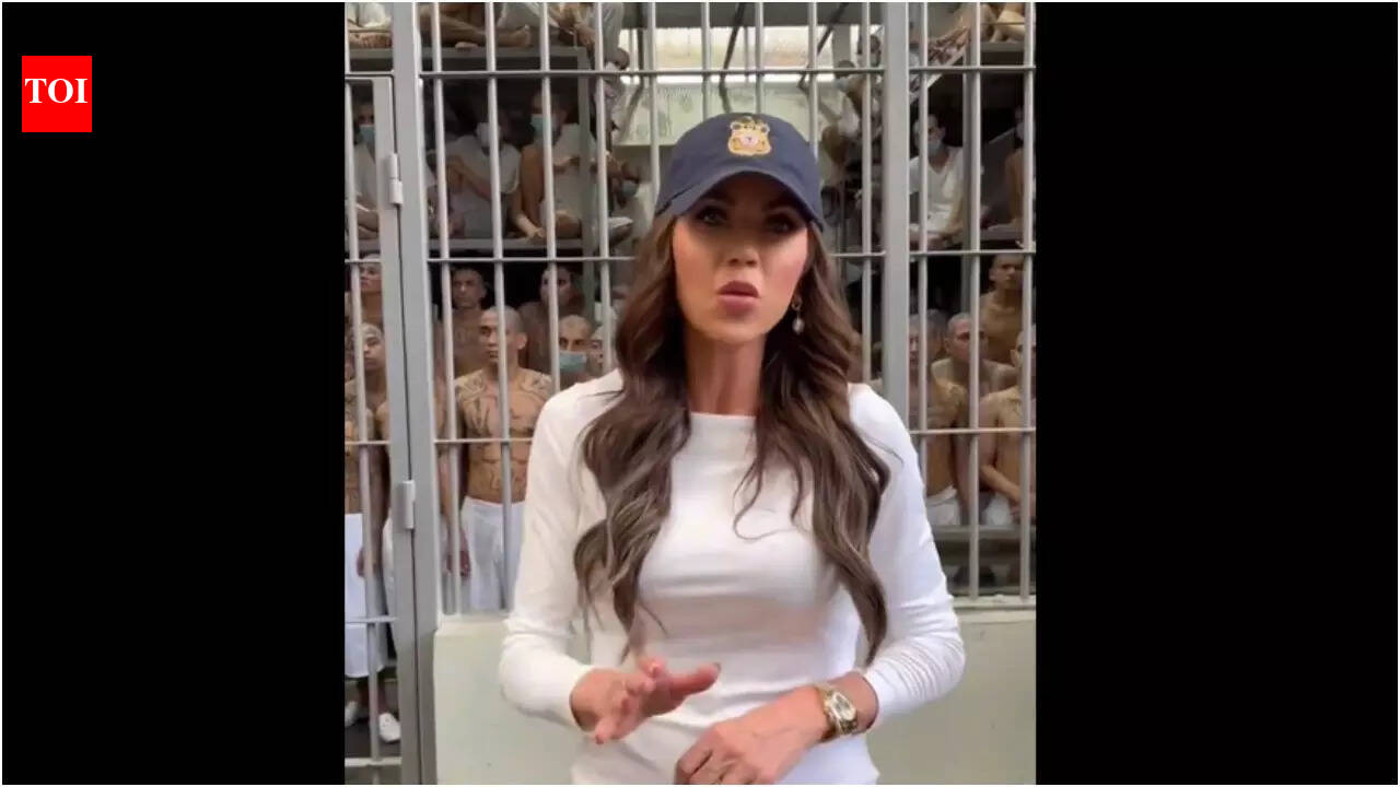 विस्फोटक रिपोर्ट में दावा किया गया है कि ट्रम्प नोएम और लेवांडोव्स्की के रिश्ते से ‘असहज’ हैं; कंबल गायब होने पर डीएचएस प्रमुख ने तटरक्षक पायलट को बर्खास्त कर दिया