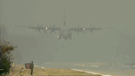 देखें: पीएम मोदी डिब्रूगढ़ आपातकालीन लैंडिंग सुविधा पर उतरे, IAF एयर शो में शामिल हुए | भारत समाचार