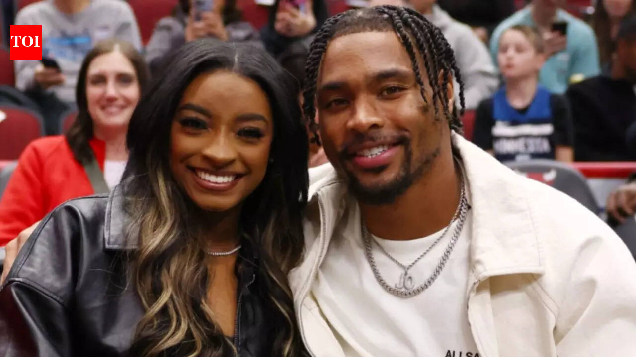 मिलान में एक भावनात्मक ओलंपिक सैर के बाद सिमोन बाइल्स को अपने पति जोनाथन ओवेन्स से एक रोमांटिक वेलेंटाइन सरप्राइज़ मिला | अंतर्राष्ट्रीय खेल समाचार