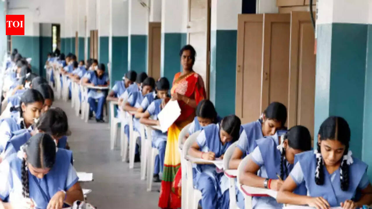 यूपीएमएसपी ने फर्जी यूपी बोर्ड 2026 दस्तावेजों के लीक होने और दोषियों के खिलाफ एफआईआर दर्ज करने की चेतावनी दी: छात्रों और अभिभावकों को क्या पता होना चाहिए