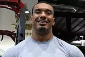 “चीज़ें अलग थीं”: लैरी व्हील्स ने वायरल DeenTheGreat लाइवस्ट्रीम घटना के बाद चुप्पी तोड़ी