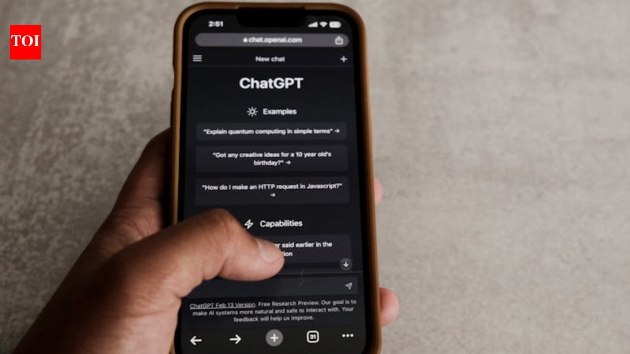 चैटजीपीटी के आपके मुफ़्त दैनिक उपयोग के लिए वास्तव में कौन भुगतान करता है? OpenAI की चौंका देने वाली लागत का खुलासा |
