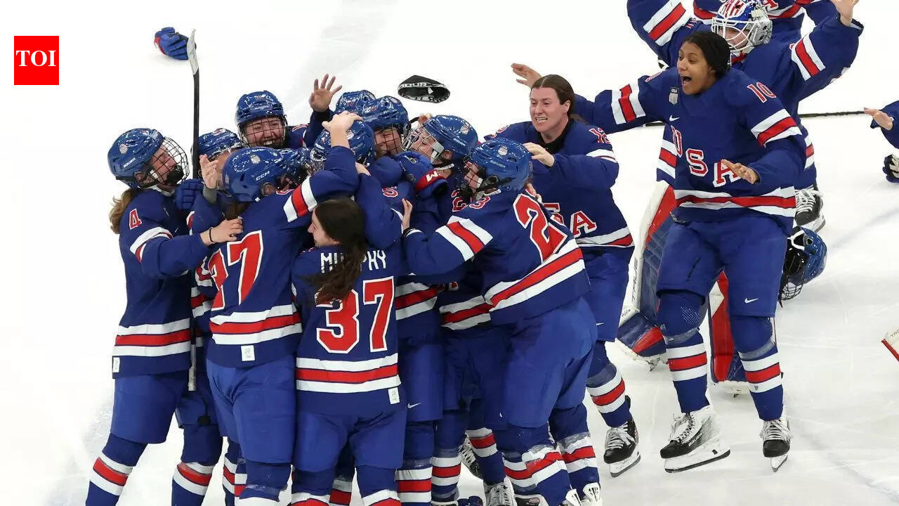 संयुक्त राज्य अमेरिका ने ओवरटाइम में महिला हॉकी में ओलंपिक स्वर्ण पदक जीता और 2018 के बाद अपनी पहली जीत हासिल करने के लिए कनाडा को हराया | एनएचएल न्यूज़