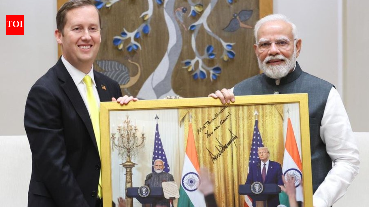 भारत किस अमेरिकी नेतृत्व वाले तकनीकी ब्लॉक ‘पैक्स सिलिका’ में शामिल हो सकता है? व्यापार समझौते पर बातचीत आगे बढ़ी